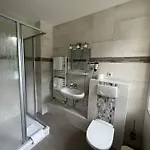 Апартаменты Gaestehaus Niederhof Sundhagen-Niederhof